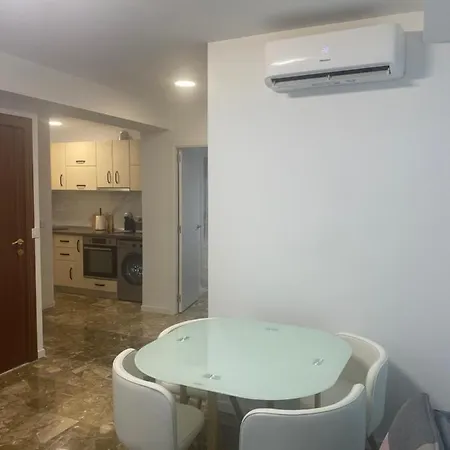 Del Mar One Bed Flat Apartment *