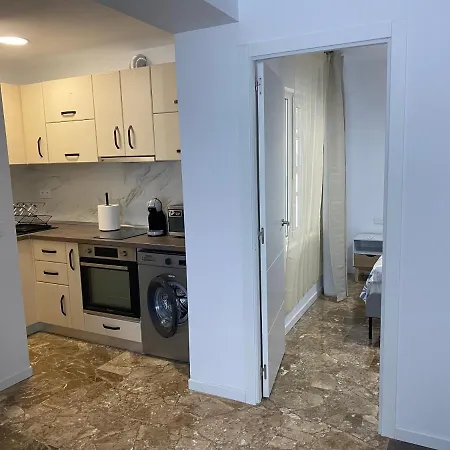 Del Mar One Bed Flat *
